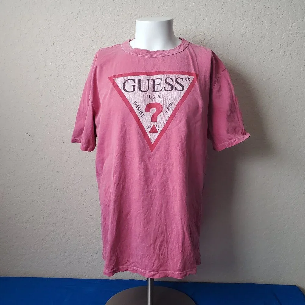 VTG Guess big logo faded red/pink large tshirt - Picture 1 of 8